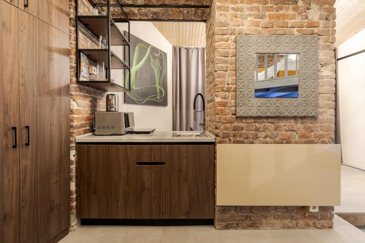 Lesi Apartment With Terrace Lviv Buitenkant foto