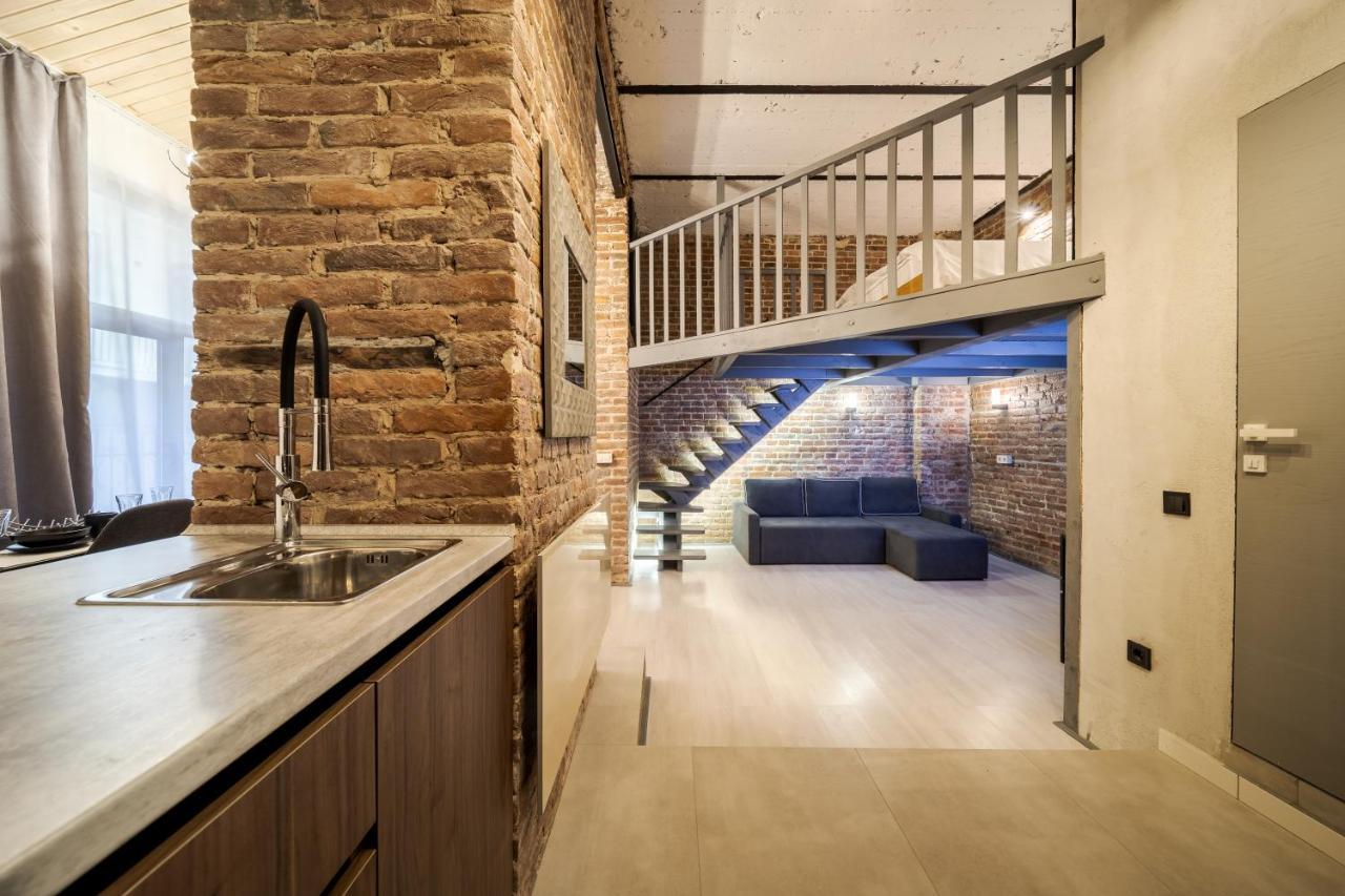 Lesi Apartment With Terrace Lviv Buitenkant foto