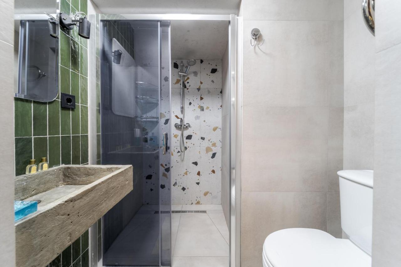 Lesi Apartment With Terrace Lviv Buitenkant foto